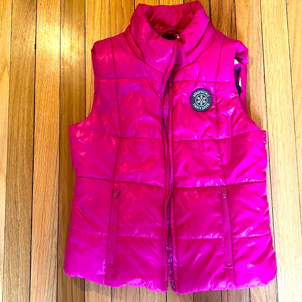Aeropostale girls medium puffer vest